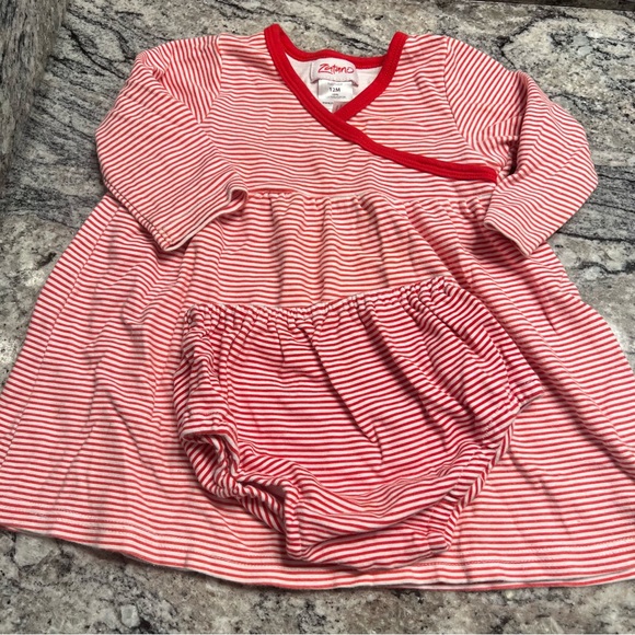 GUC ZUTANO RED AND WHITE STRIPED CHRISTMAS DRESS SZ 12m - Picture 2 of 5
